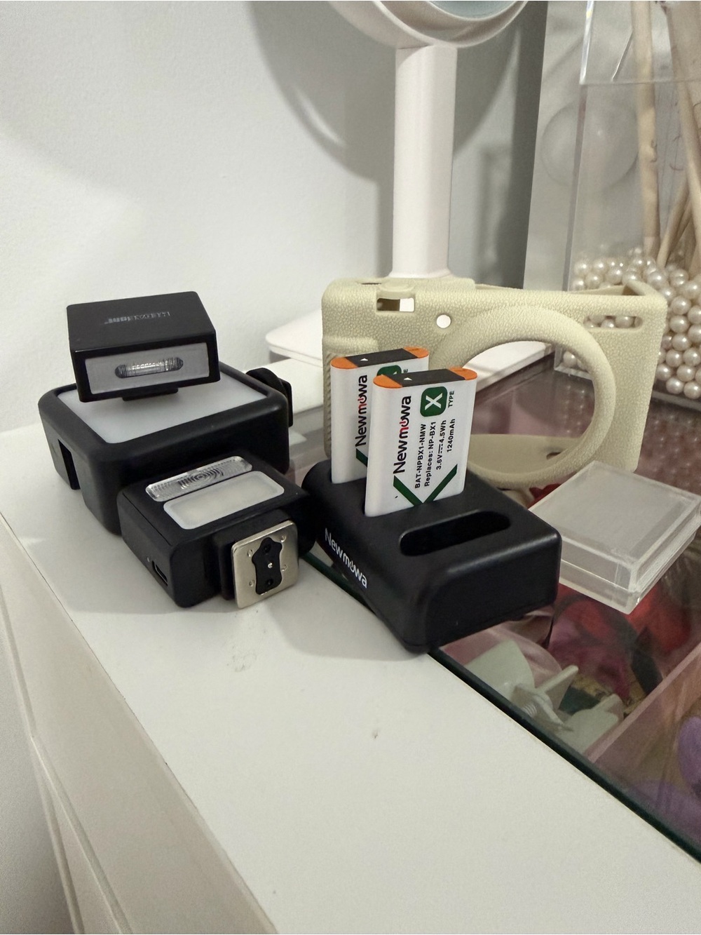 Sony ZV-1 Flash Accessories with Batteries - Black & Cream